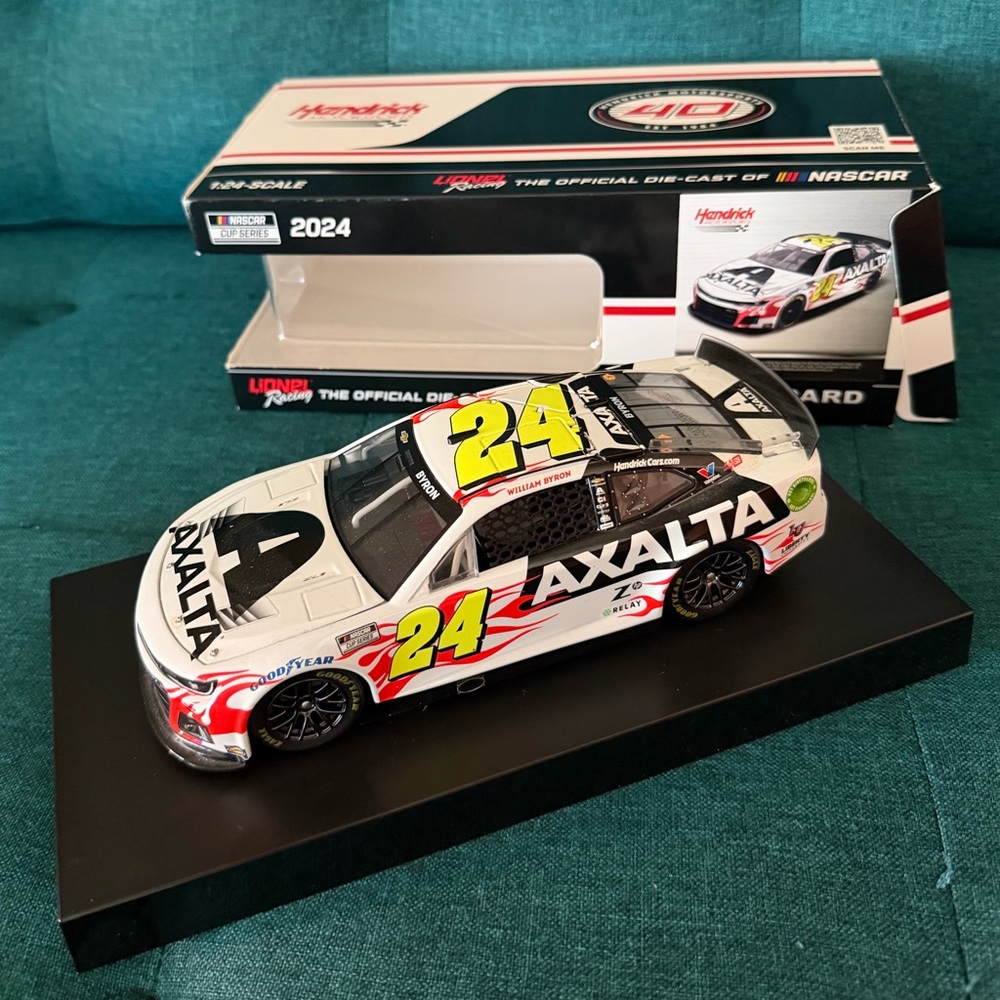 William Byron hendrick 40 standard Diecast 2024